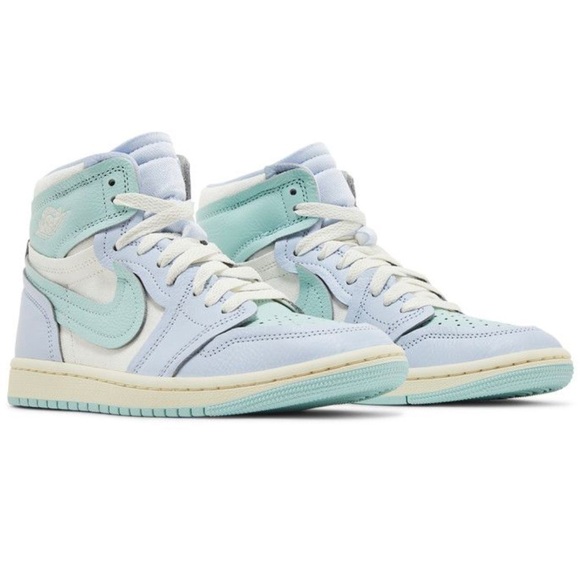 Jordan 1
High MM
NWOT - Picture 7 of 8